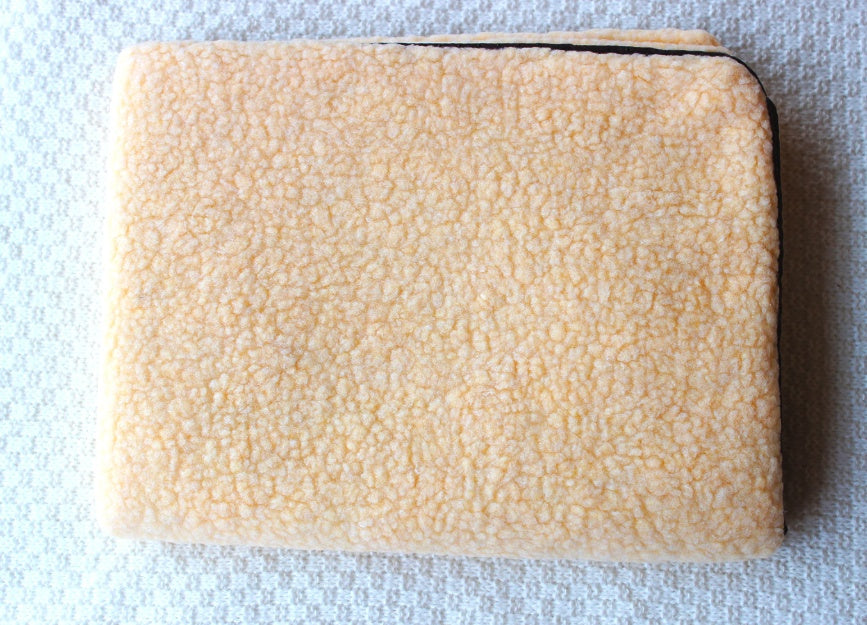 Self-Warming Plush Bed for Dogs and Cats